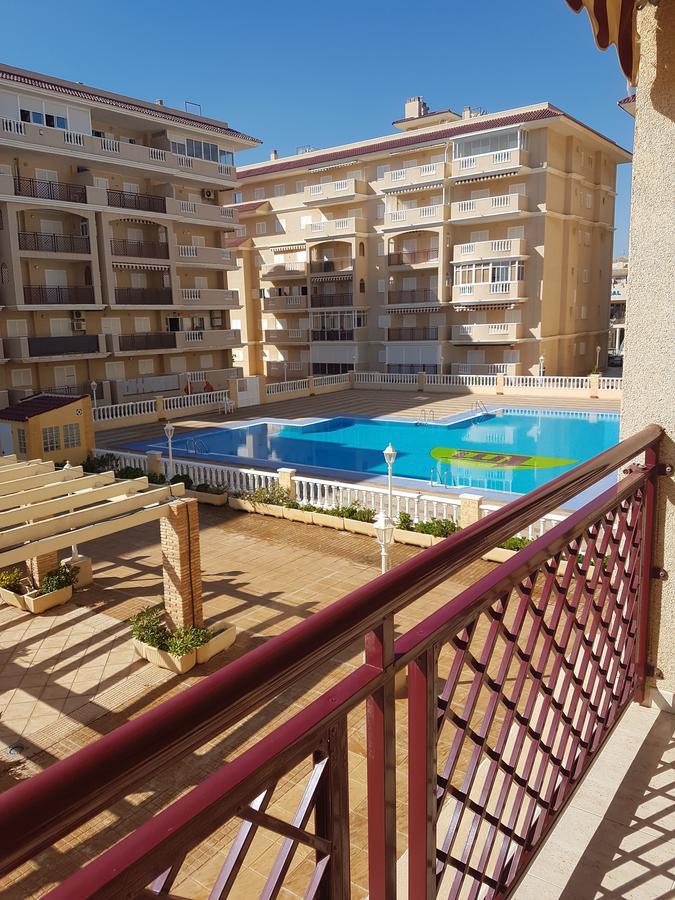 Via Mar Apartments Torre La Mata Exterior foto